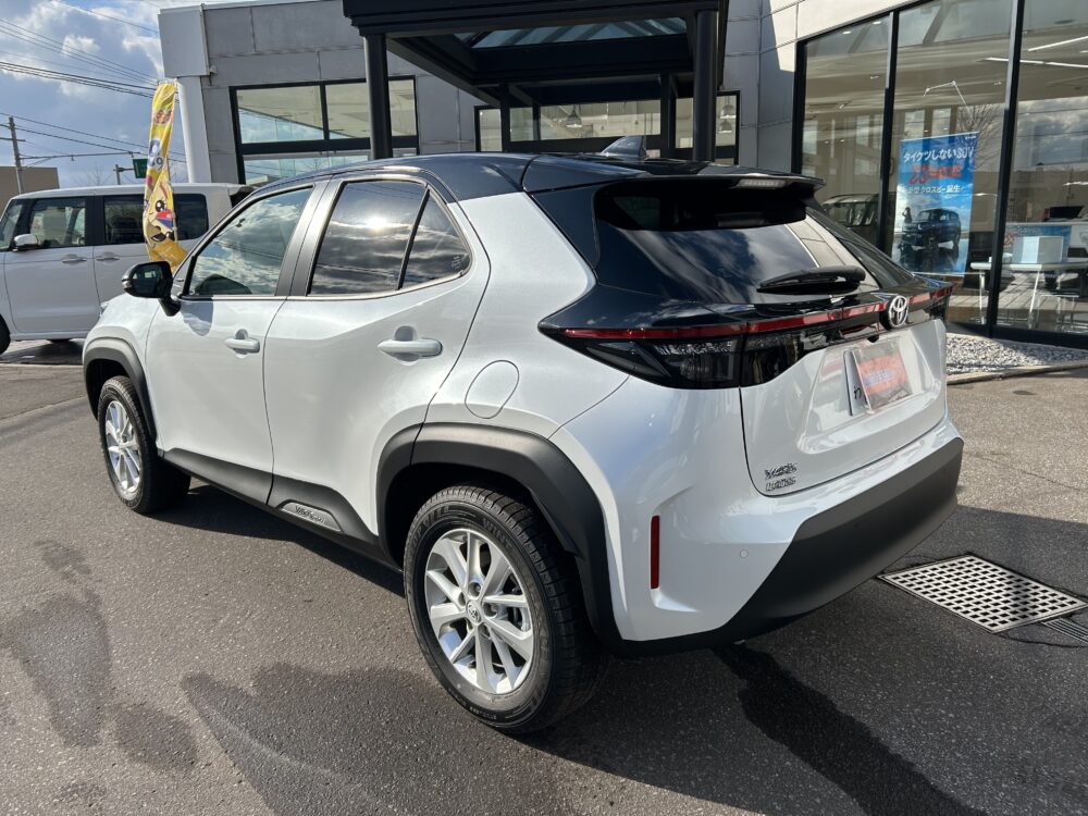 ヤリスクロス2枚目画像