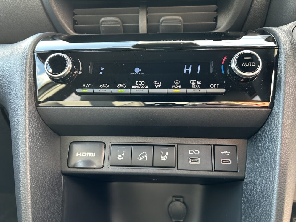 ヤリスクロス5枚目画像